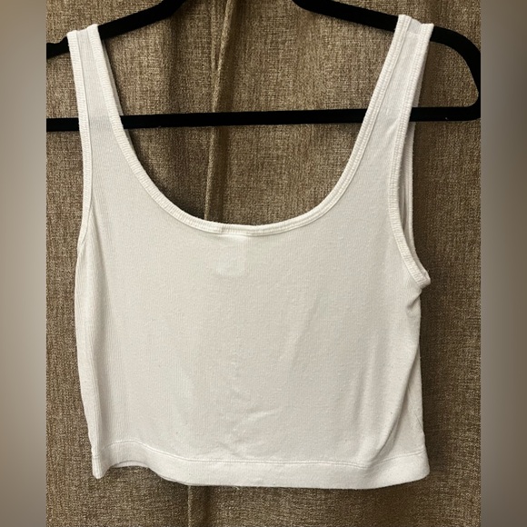 Adidas - Picture 16 of 16